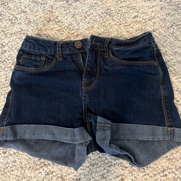 Jean shorts - Picture 2 of 3